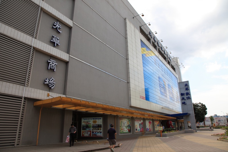 IMG_3916R ところ変わって光華商場へ。もちろん電気街ね。