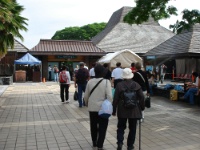 DSC00132  ここまで来てもやっぱり日本人だらけなのね。