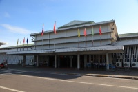 IMG_7482R ヴィエンチャン唯一の空港。来た時は国際線ターミナルに到着しましたが、
