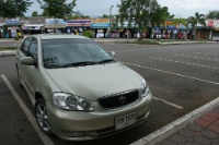 IMG 0776  借りた車。気を利かせてくれたのか日本車に。マニアとしてはヘンテコな車を期待していたんですが・・・。