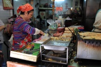 IMG_8288R お持ち帰りも出来るし、店内でも食べられますし。台湾版ファストフードですね。