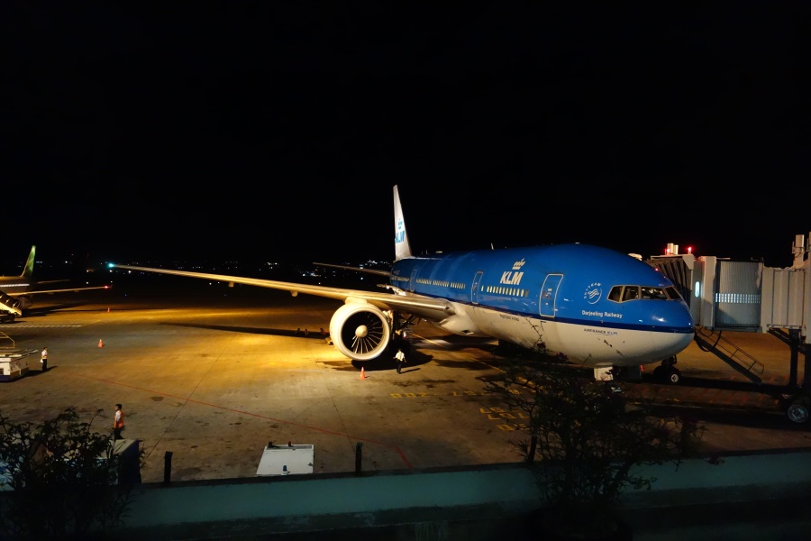 DSC03629 ここにきてまさかのKLMさんが登場。だって安かったんだもん。