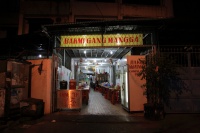 IMG_5814R 何か美味いものを出してくれそうな雰囲気を感じたのでこのお店に決定。