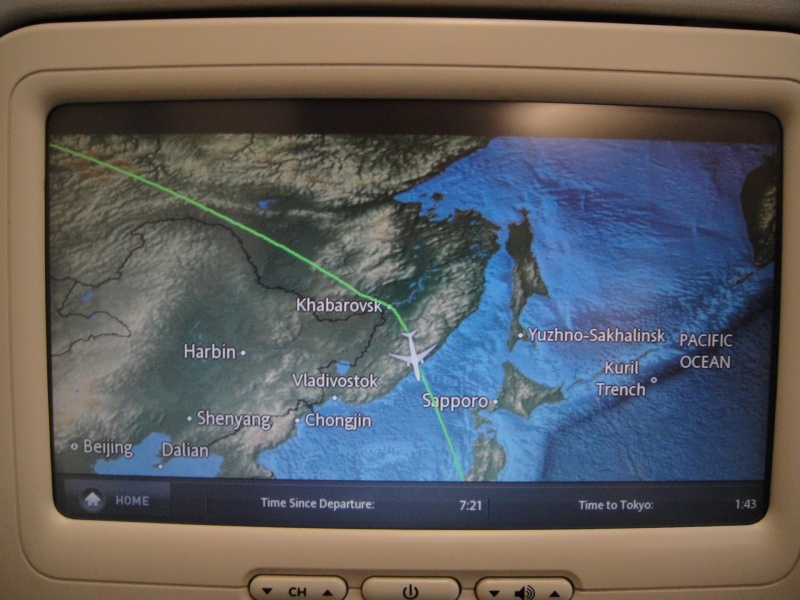 DSC05152R どうしても中国の上空は飛びたくないらしい。